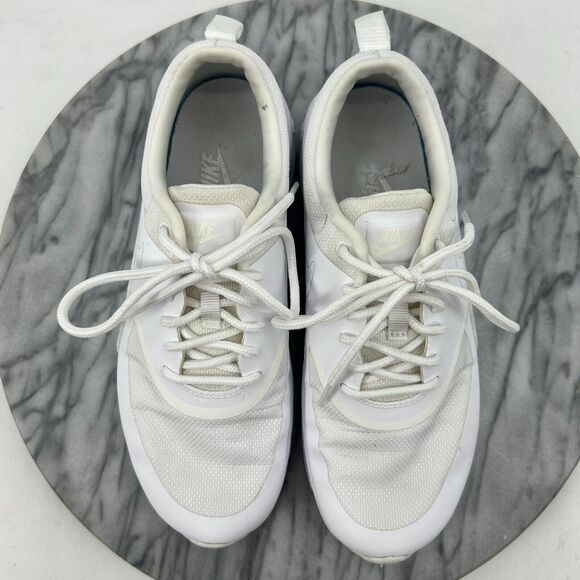 Nike Air Max Thea Shoe Womens 6 Triple White Low Top Lace Up Running Sneakers - Picture 8 of 12
